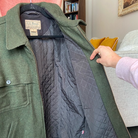 LL Bean Men's Maine Guide Zip-Front Jac-Shirt with PrimaLoft - Picture 3 of 4